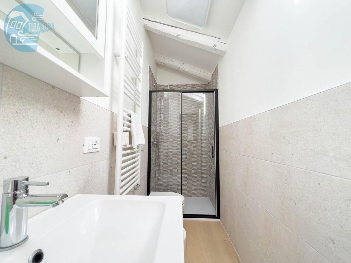 Corridoni 4C Tirabora Short Rent Apartment ตรีเอสเต ภายนอก รูปภาพ